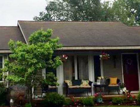 before roof washing service on grand rapids, mi house